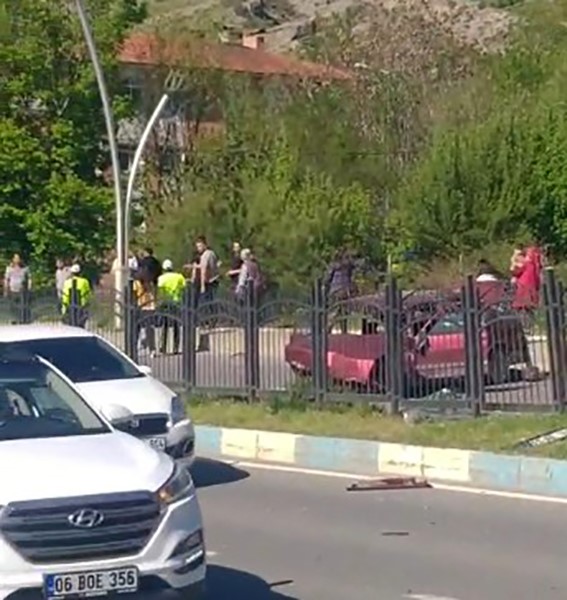 Tunceli&rsquo;de ara&ccedil; takla attı: 1 yaralı
