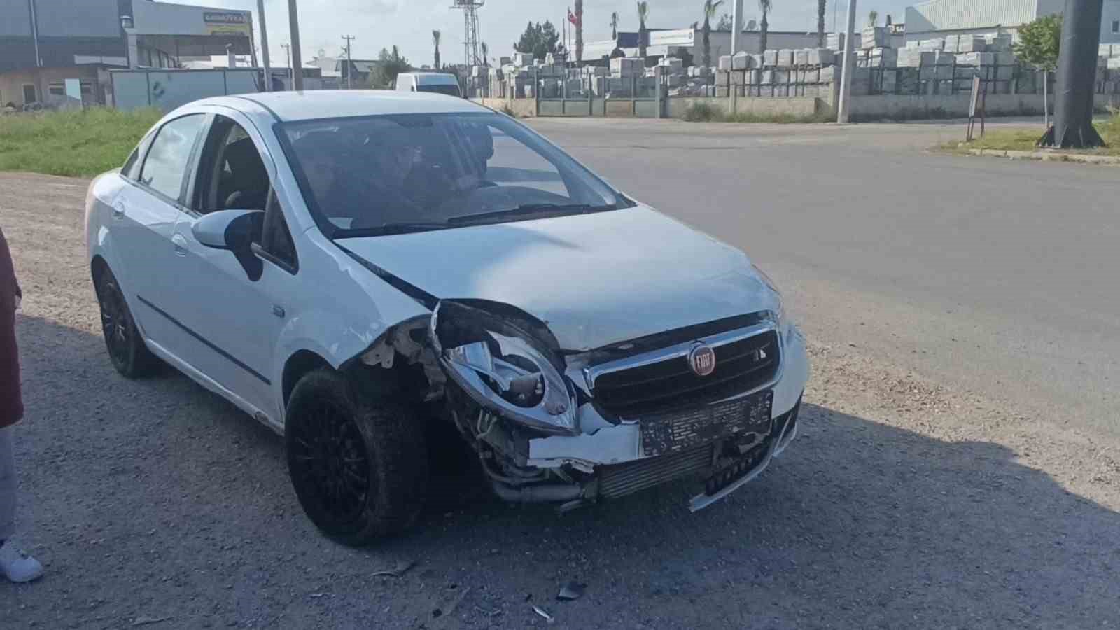 Antalya’da göz göre göre kaza: 2 yaralı