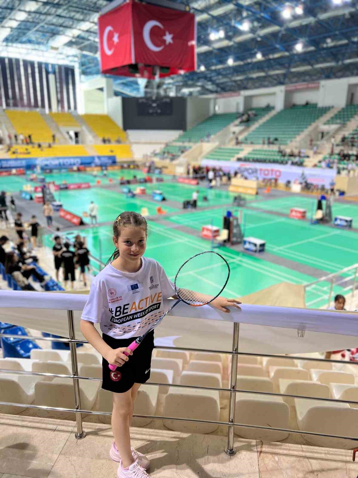 Niğdeli Azra uluslararası şampiyonada T&uuml;rkiye&rsquo;yi temsil edecek
