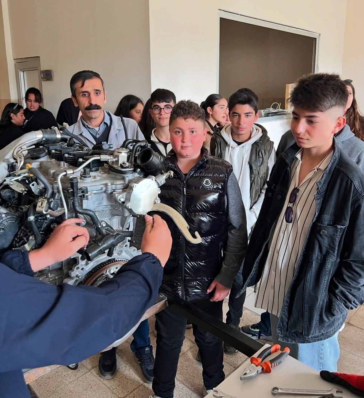 Bayburt’ta lise tanıtım gezileri başladı