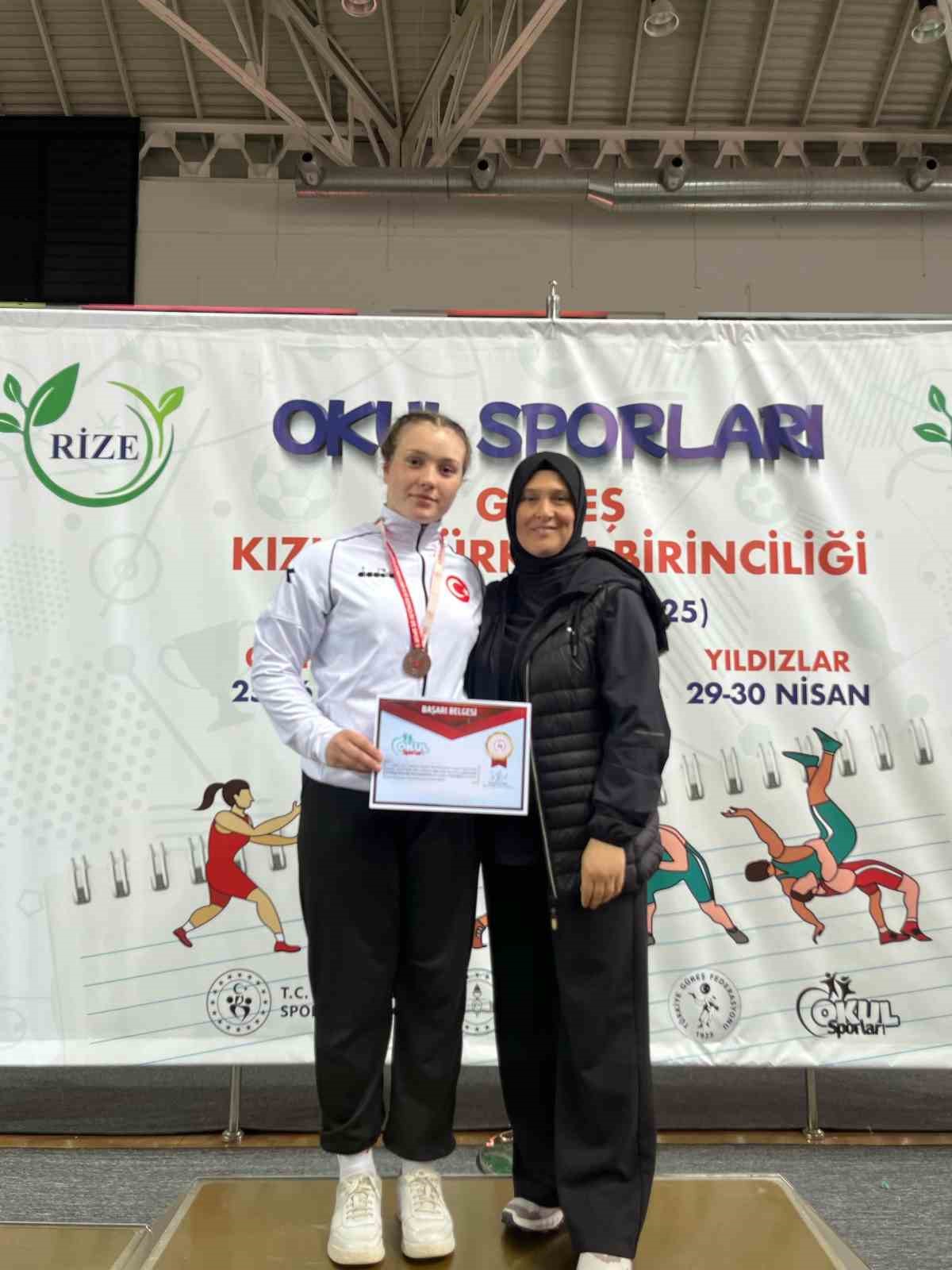 Karakaya Türkiye 3.’üncüsü oldu