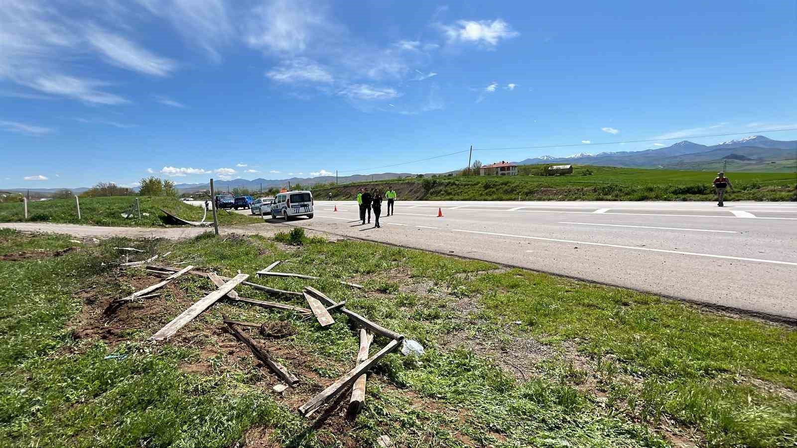 Elazığ’da otomobil takla attı: 5 yaralı