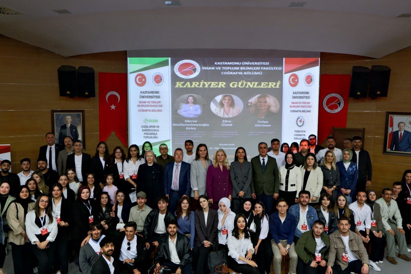 Kastamonu Üniversitesi’nde iş dünyası ve öğrenciler buluştu
