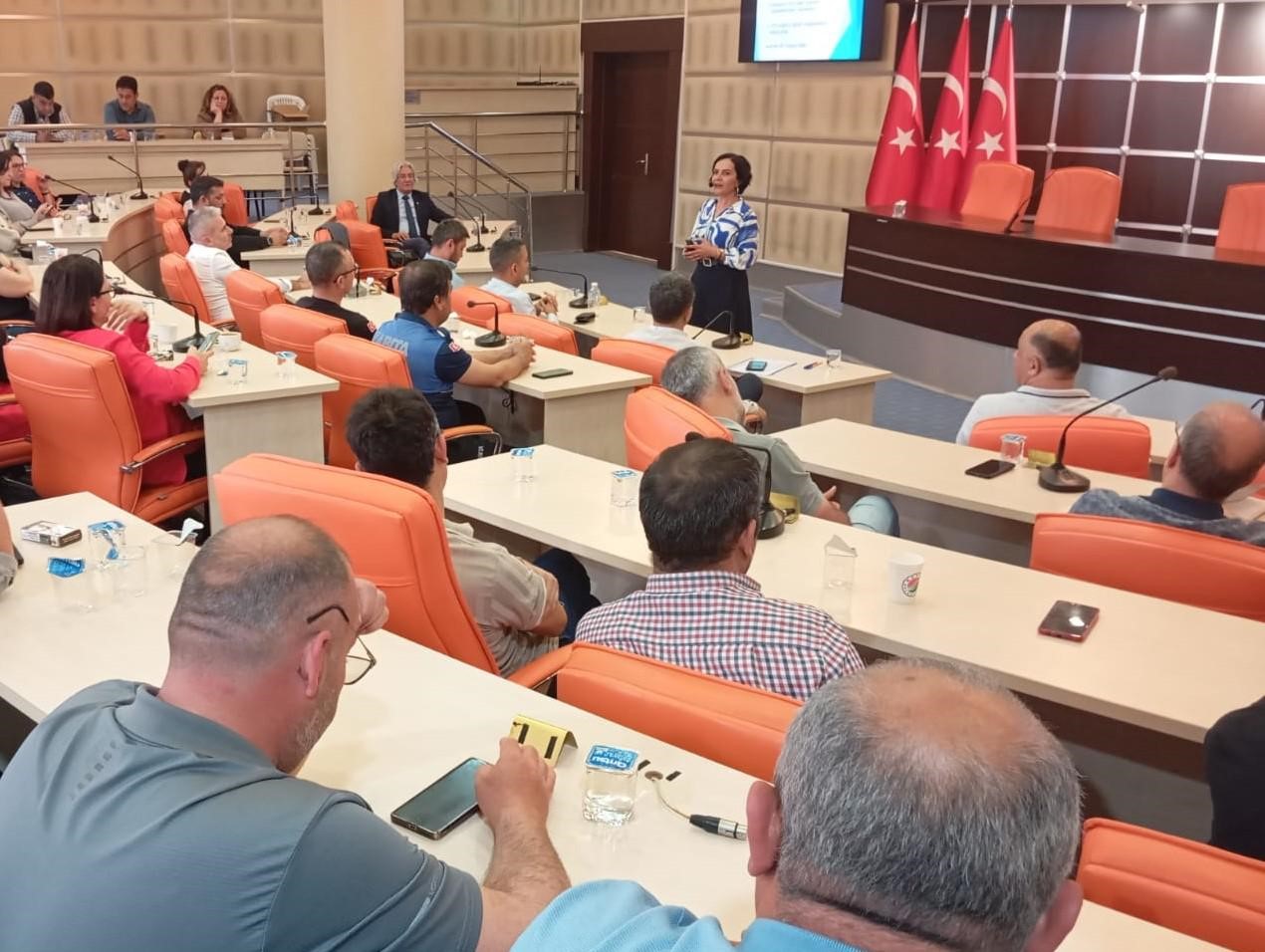Kepez Belediyesi’nden personele kariyer ve kişisel gelişim eğitimi
