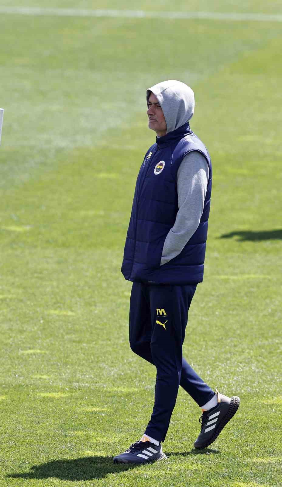 Fenerbahçe’de, Beşiktaş derbisinin hazırlıkları başladı
