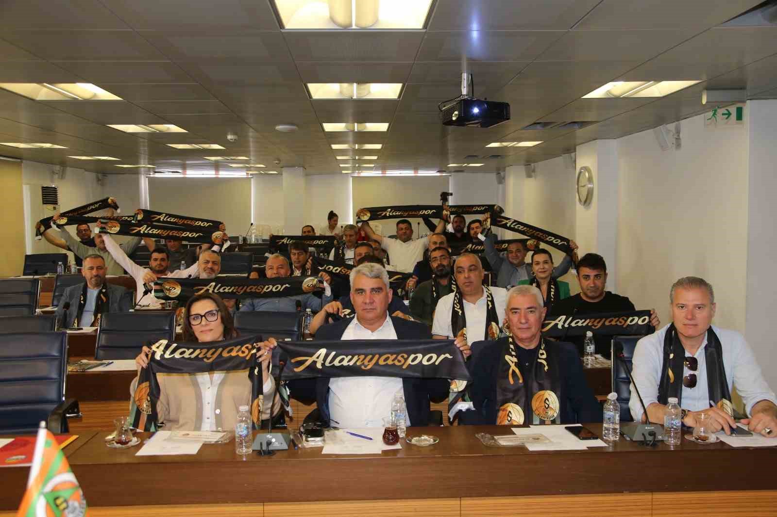 ALTSO, Alanyaspor için tek yürek oldu
