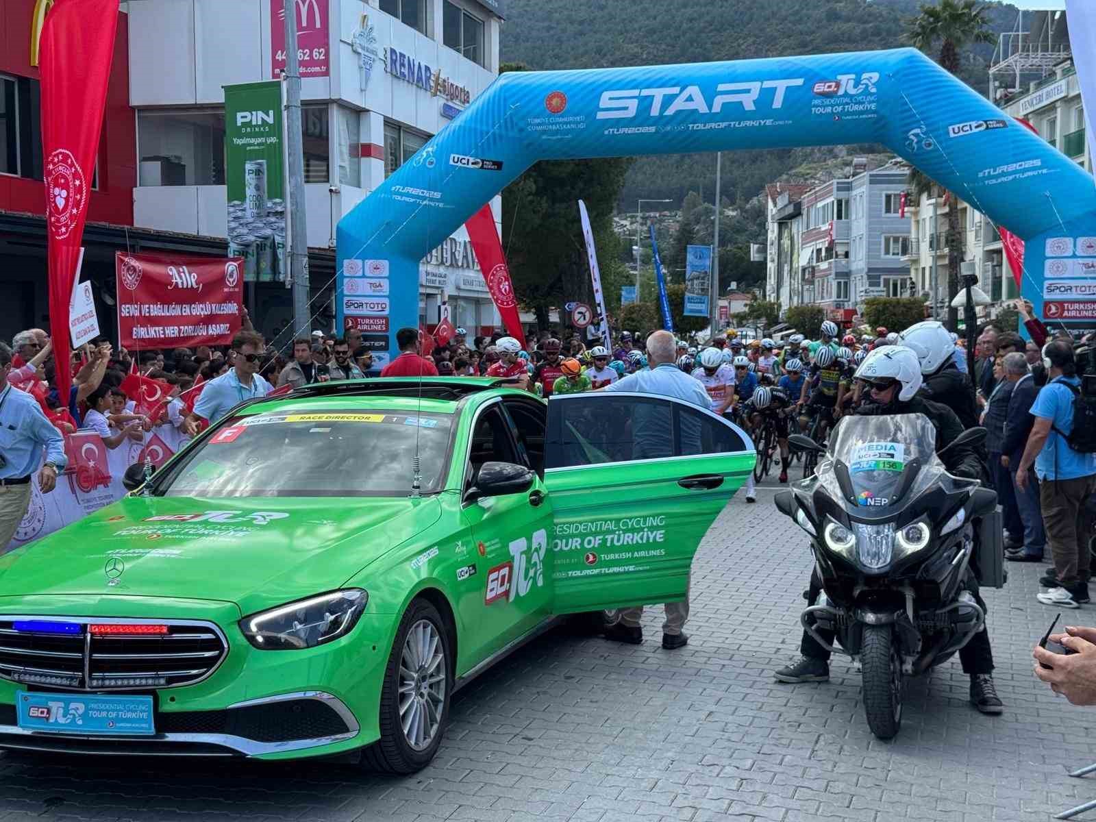 60. Cumhurbaşkanlığı T&uuml;rkiye Bisiklet Turu&rsquo;nun Fethiye-Marmaris etabı başladı
