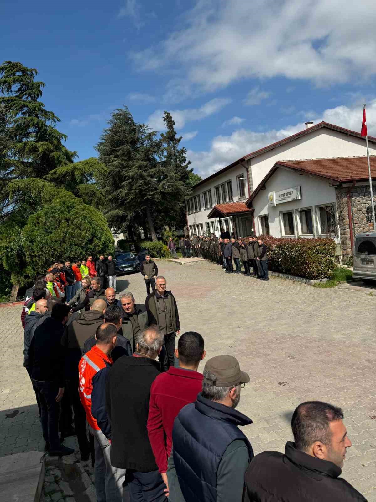 Kazada hayatını kaybeden orman muhafaza memuru törenle son yolculuğuna uğurlandı