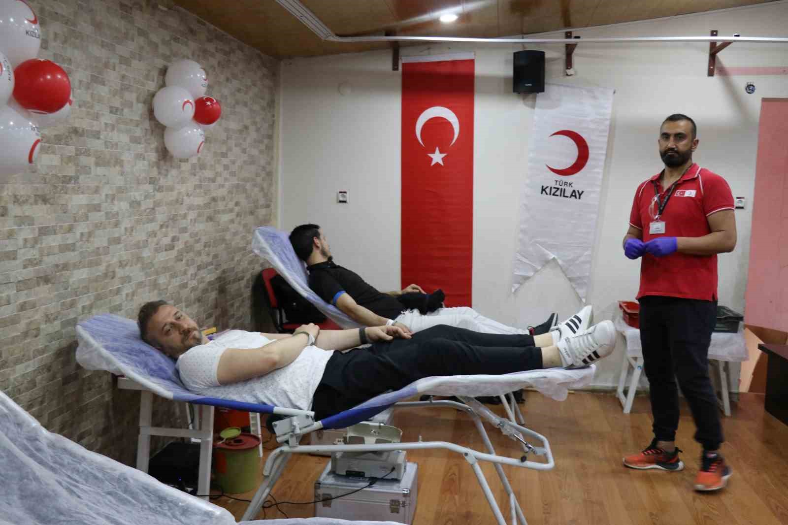 Denizli’de "Okulumda Kan’panya" projesiyle kan bağışına dikkat çekildi