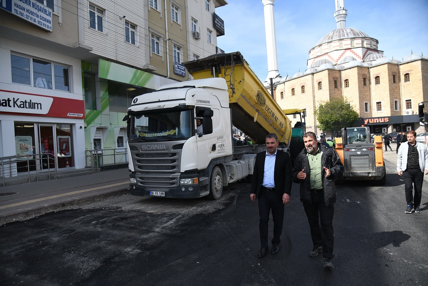 Pursaklar Belediyesi, yol yenileme &ccedil;alışmalarına başladı
