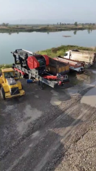 Osmaniye’de sahte çekle dolandırıcılık yapan 5 kişi tutuklandı
