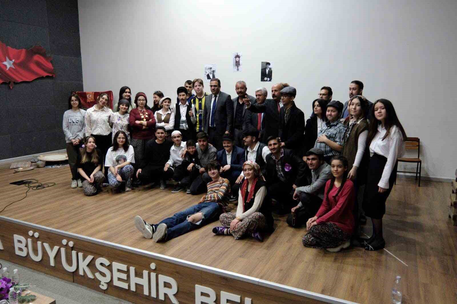 Lise öğrencilerinden üstün performans