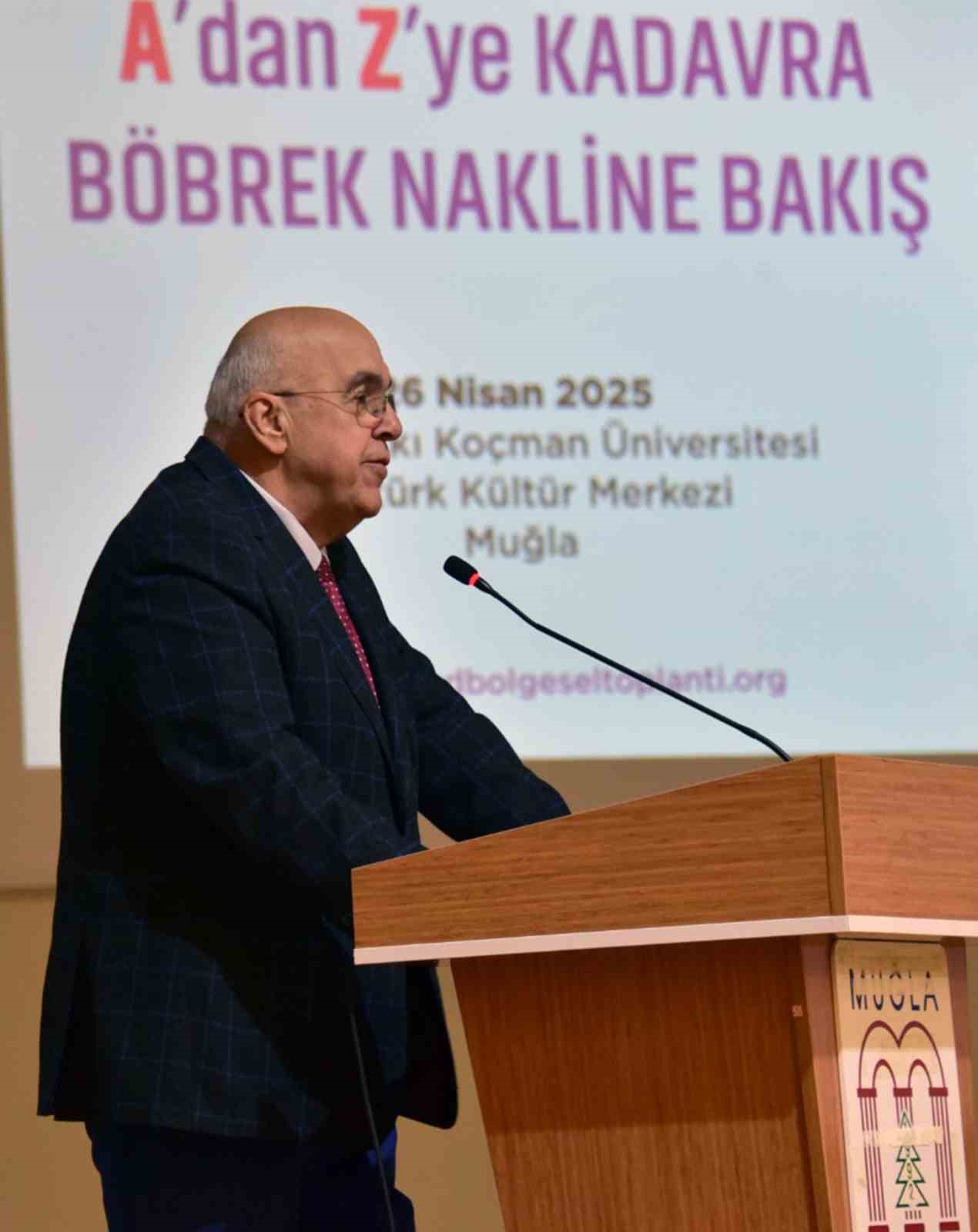 MSKÜ’de kadavra böbrek nakline bakış bölgesel toplantısı