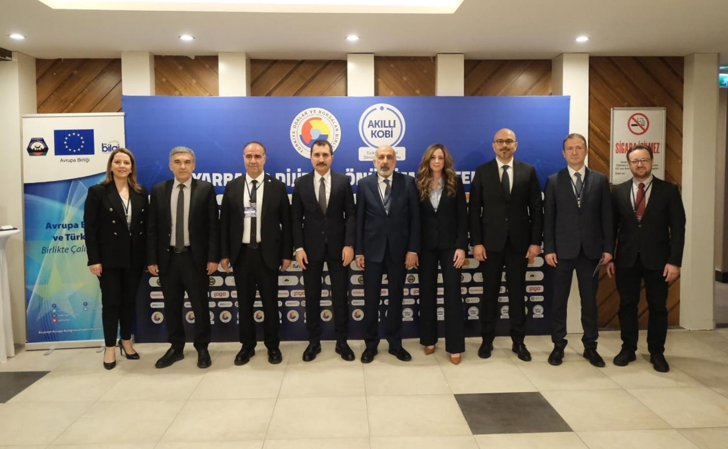 Diyarbakır&rsquo;da &lsquo;Dijital D&ouml;n&uuml;ş&uuml;m Konferansı&rsquo; d&uuml;zenlendi
