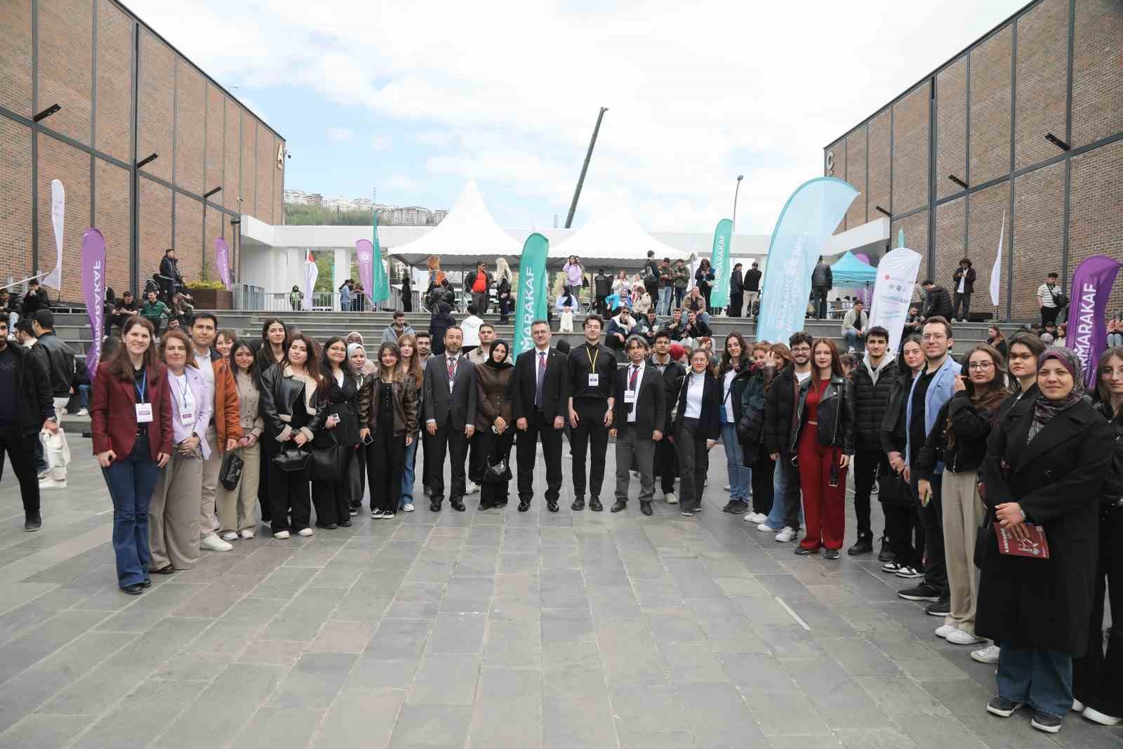 BT&Uuml; Marmara Kariyer Fuarı&rsquo;nda ilgi g&ouml;rd&uuml;
