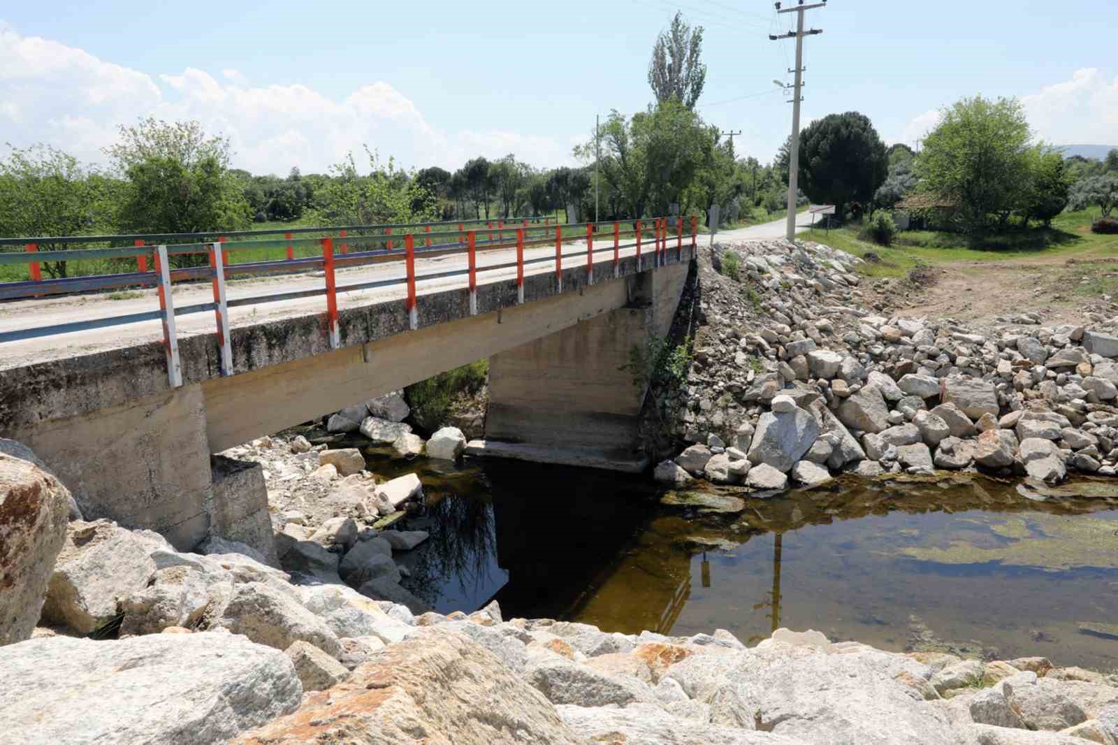 Hacıbayramlar köprüsüne kalıcı çözüm