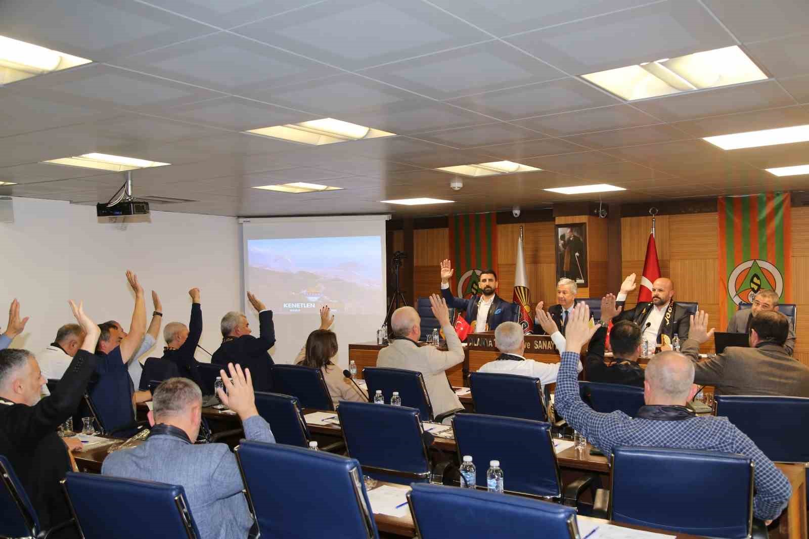 ALTSO, Alanyaspor için tek yürek oldu