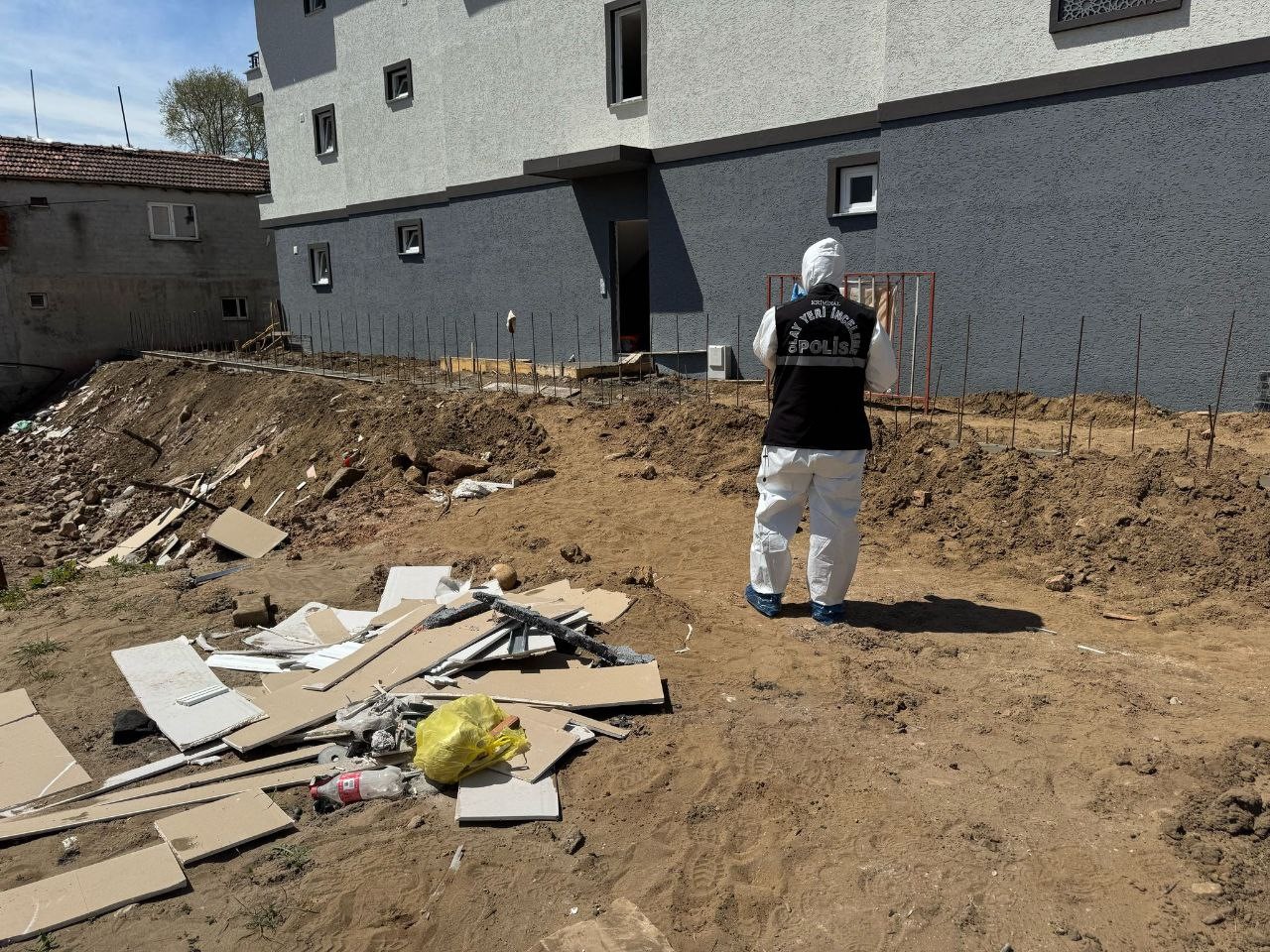 İnşaat işçilerinin bulduğu kafatası ekipleri harekete geçirdi