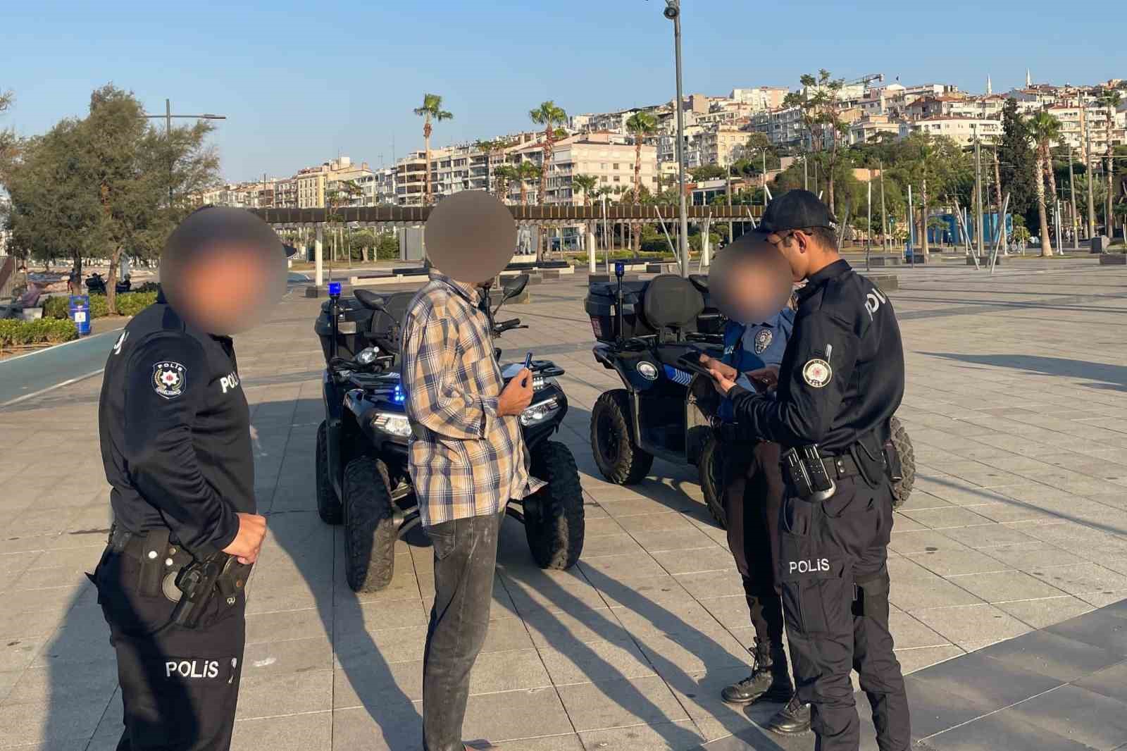 Konak polisi güven veriyor: 3 bin aranan şahıs yakalandı