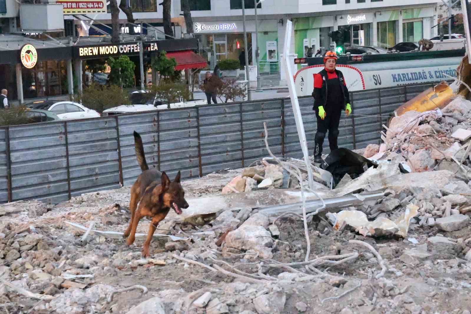 Muğla itfaiyesinden gerçeği aratmayan tatbikat