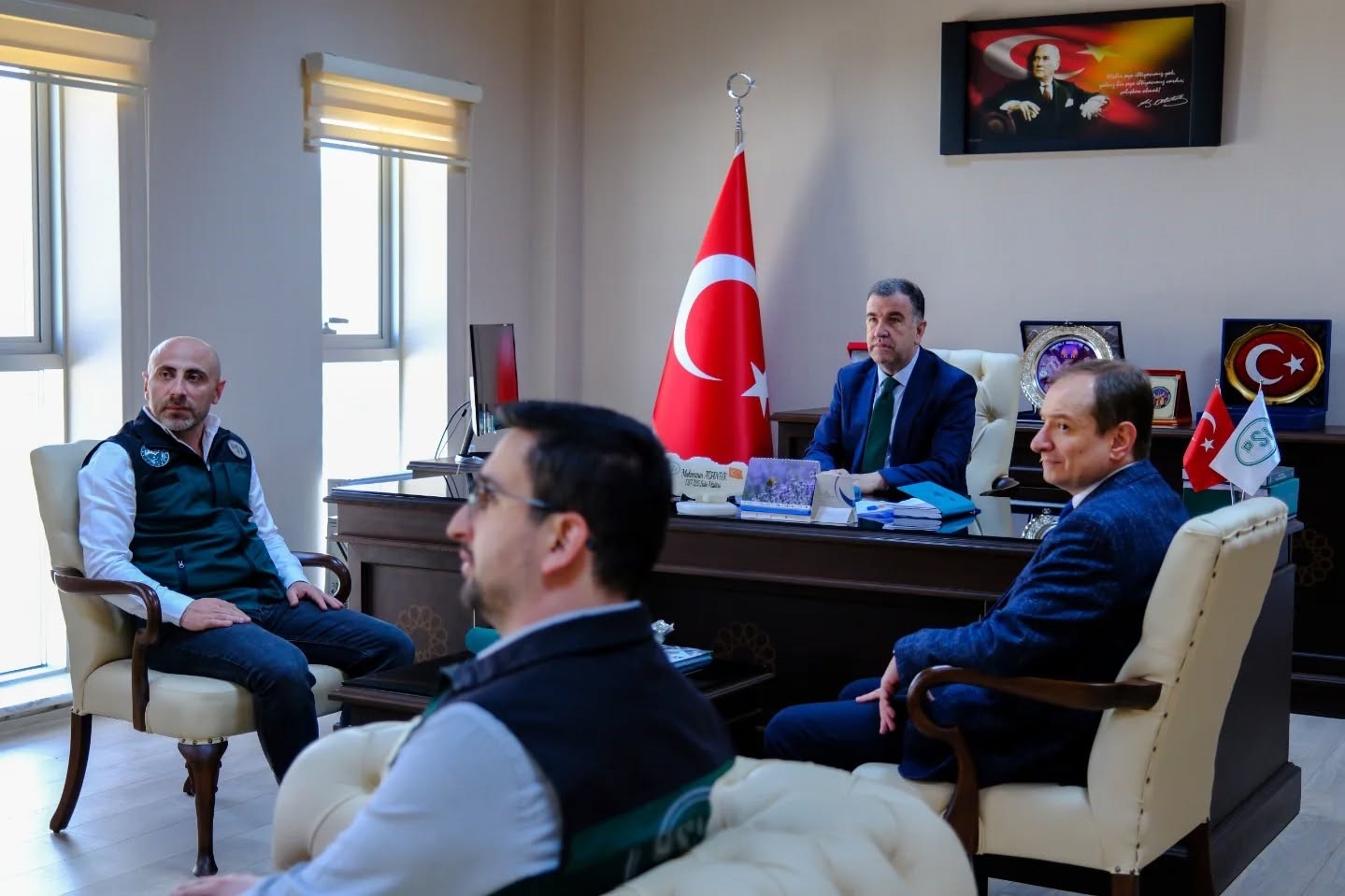 Vali Eldivan DSİ çalışmaları hakkında bilgi aldı