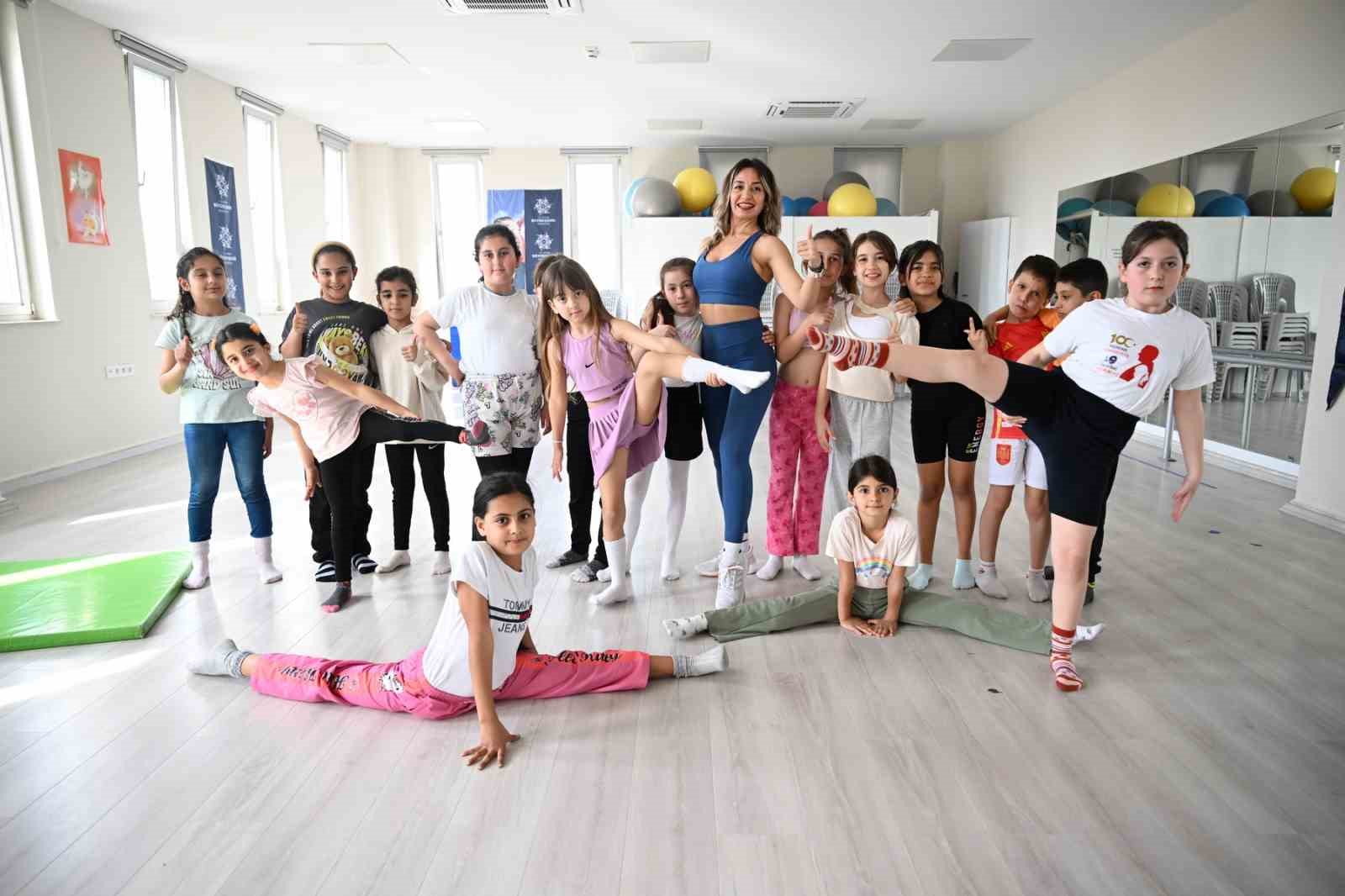 Aydın’da minikler jimnastikle büyüyor