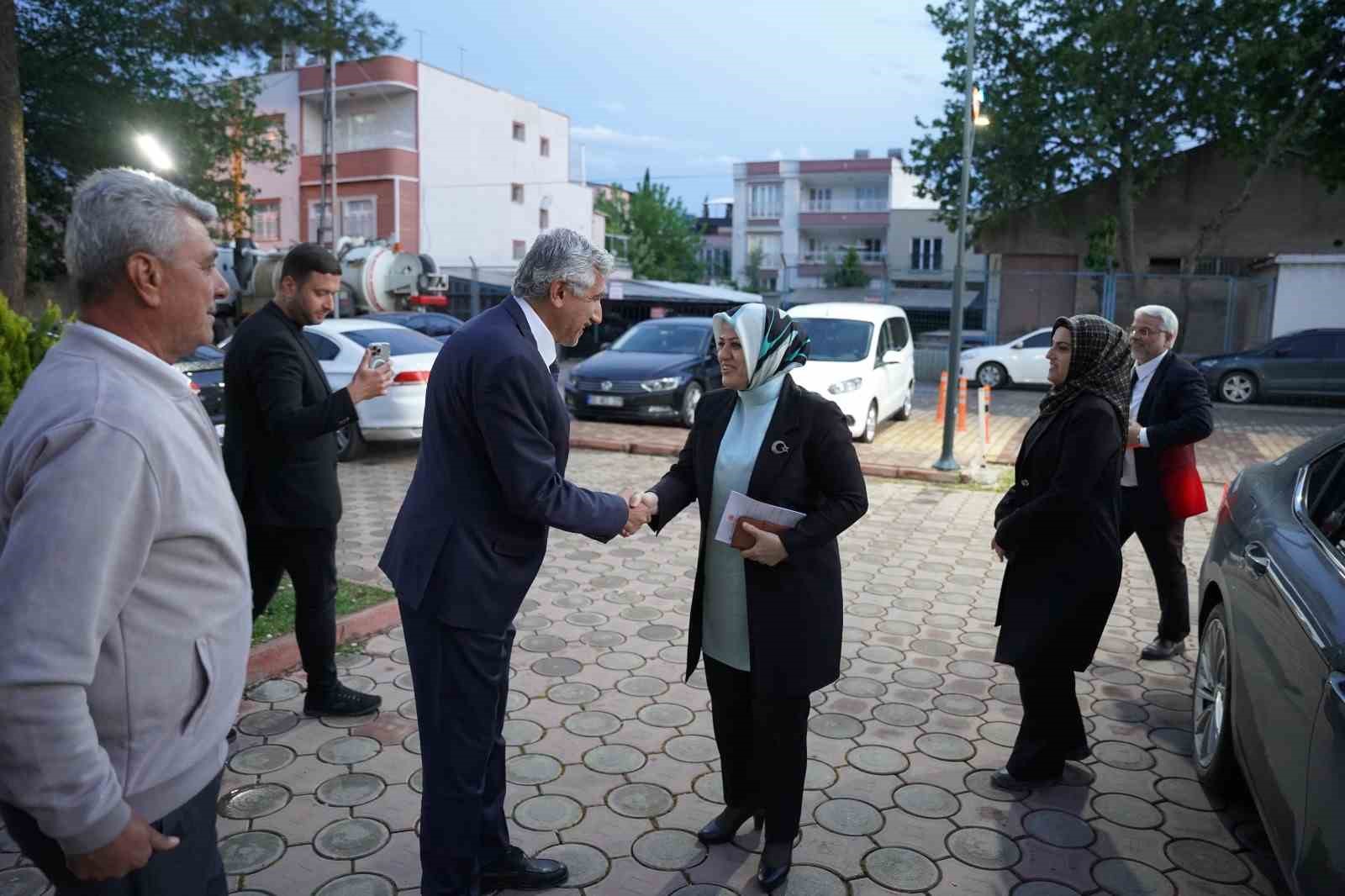 Yerel Yönetimler Başkan Yardımcısı Köseoğlu’ndan Kahta Belediyesi’ne ziyaret