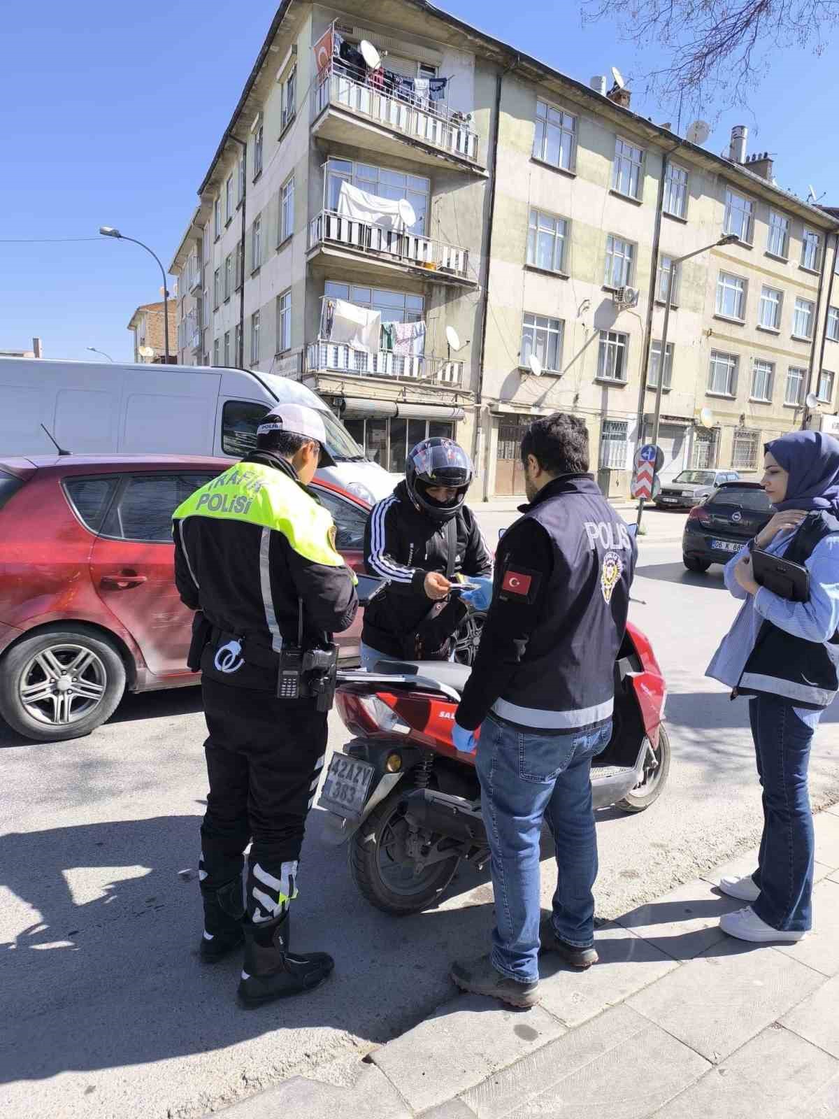 Konya polisi asayiş denetimlerini sürdürüyor