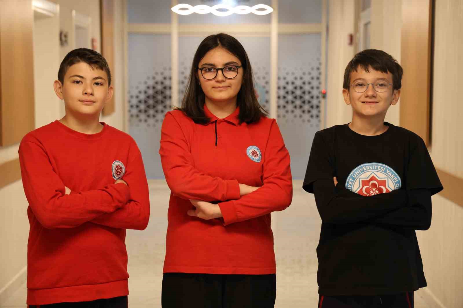 Uluslararası Kanguru Fen sınavlarında CÜ Vakfı Okulları rüzgarı esti
