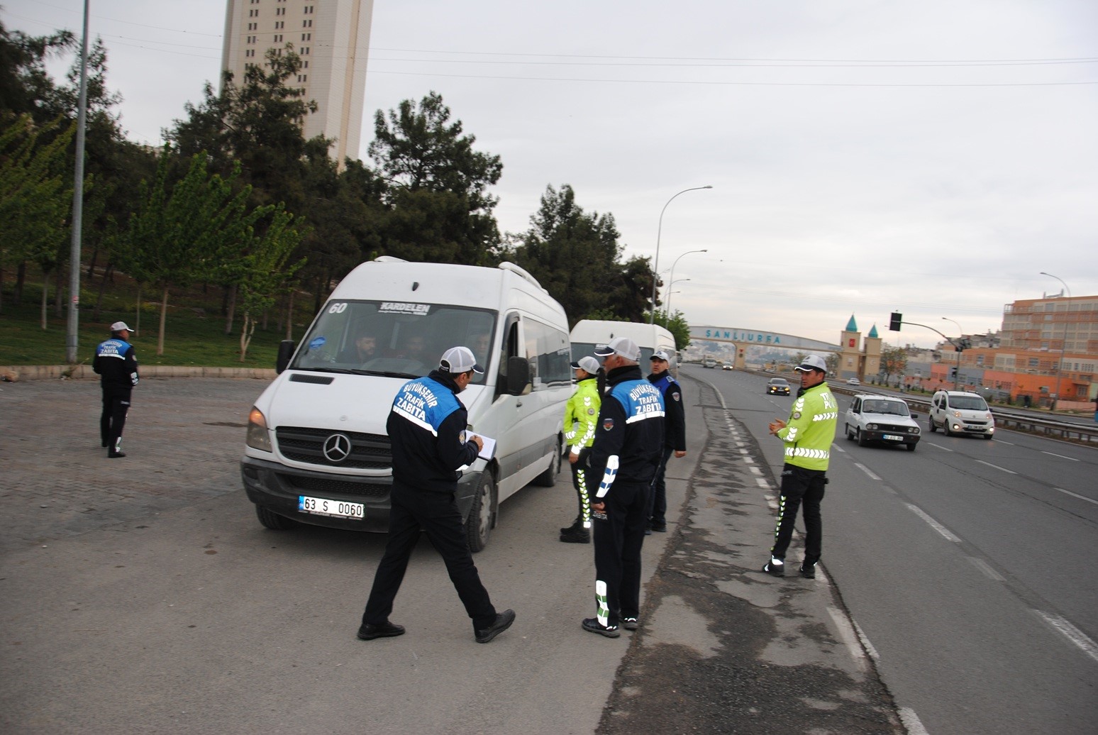 Şanlıurfa’da personel servis araçlarına denetim
