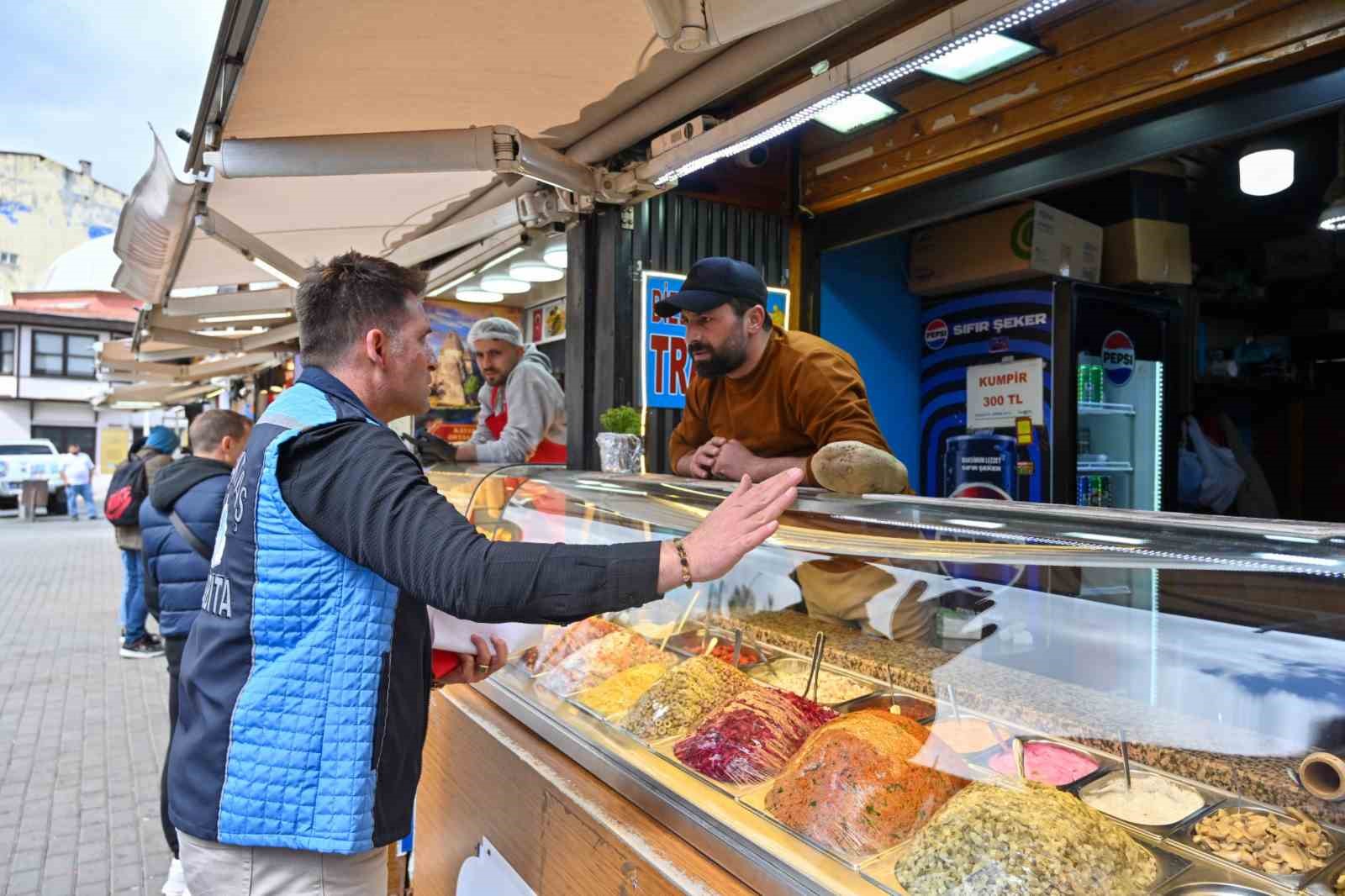 Beşiktaş&rsquo;ta kumpir satan 4 işletme kapatıldı
