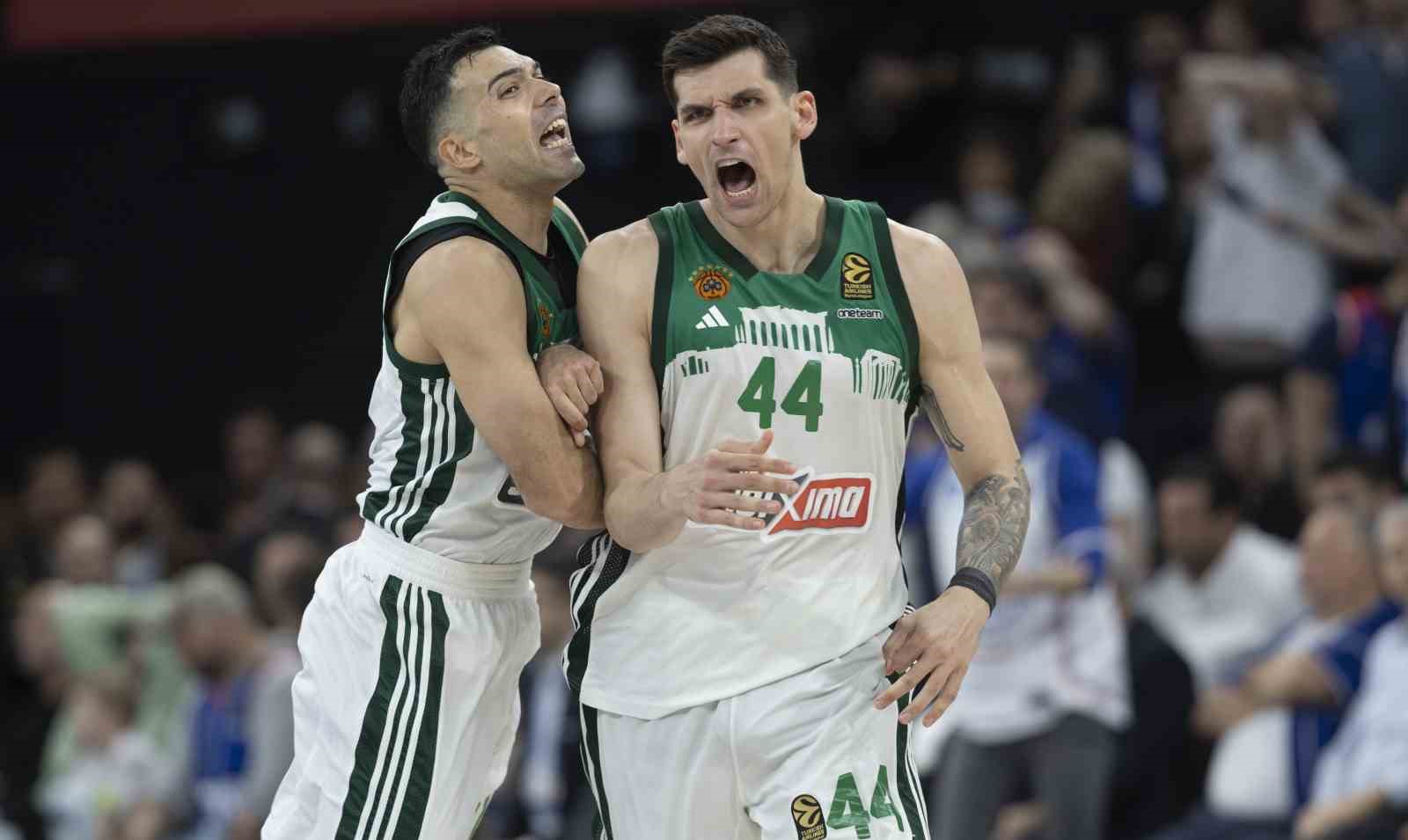 THY Euroleague: A. Efes: 77 - Panathianaikos: 81
