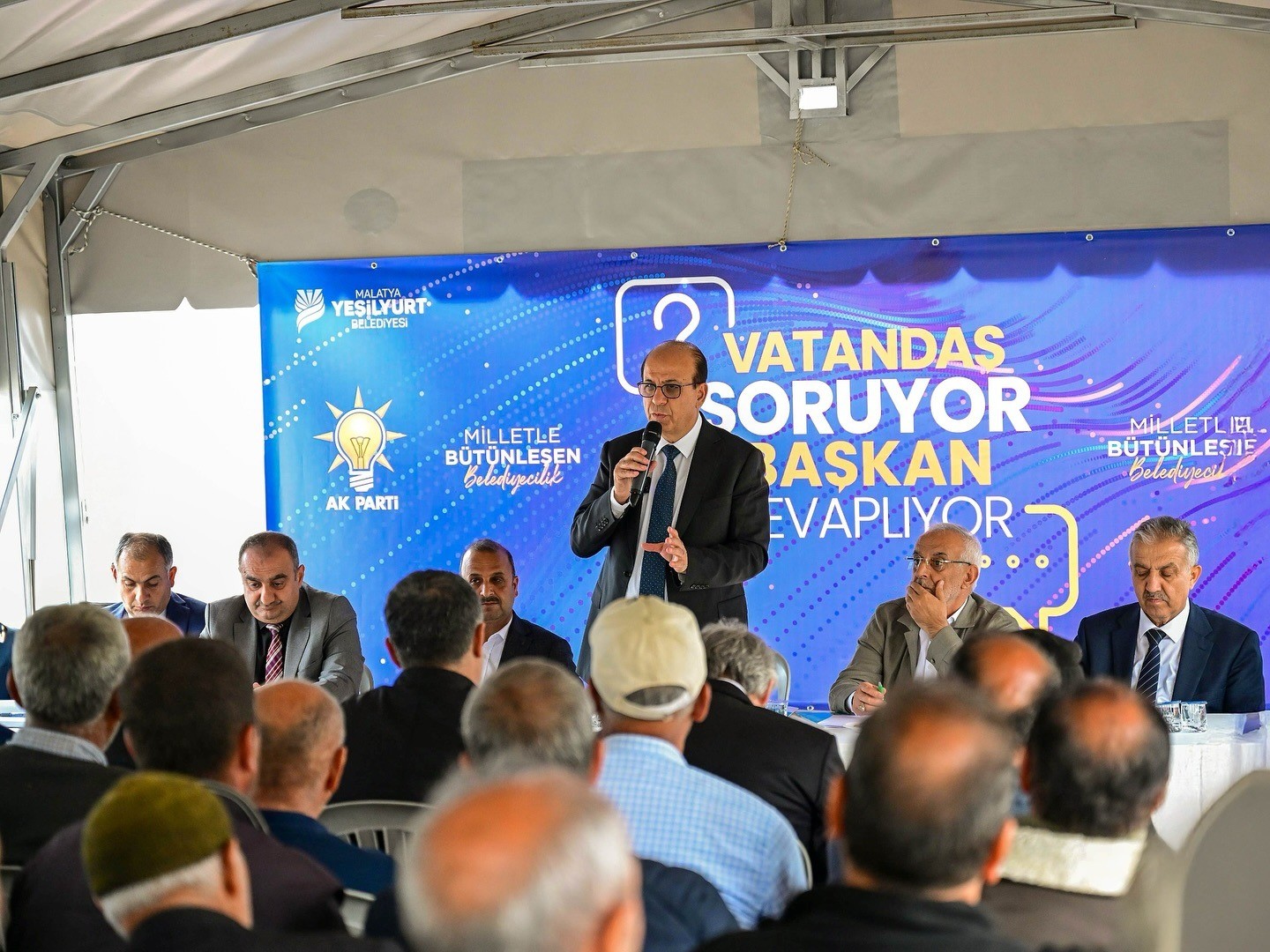 Başkan Geçit: "İlçemizde ‘milletle bütünleşen belediyecilik’ anlayışı hakim oluyor"