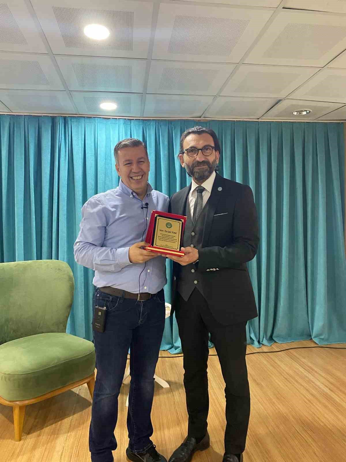 Başarılı girişimci, öğrencilerle buluştu