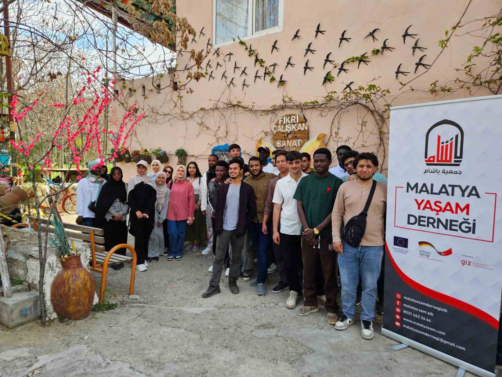 Uluslararası öğrenciler Darende’de Türk kültürünü keşfetti