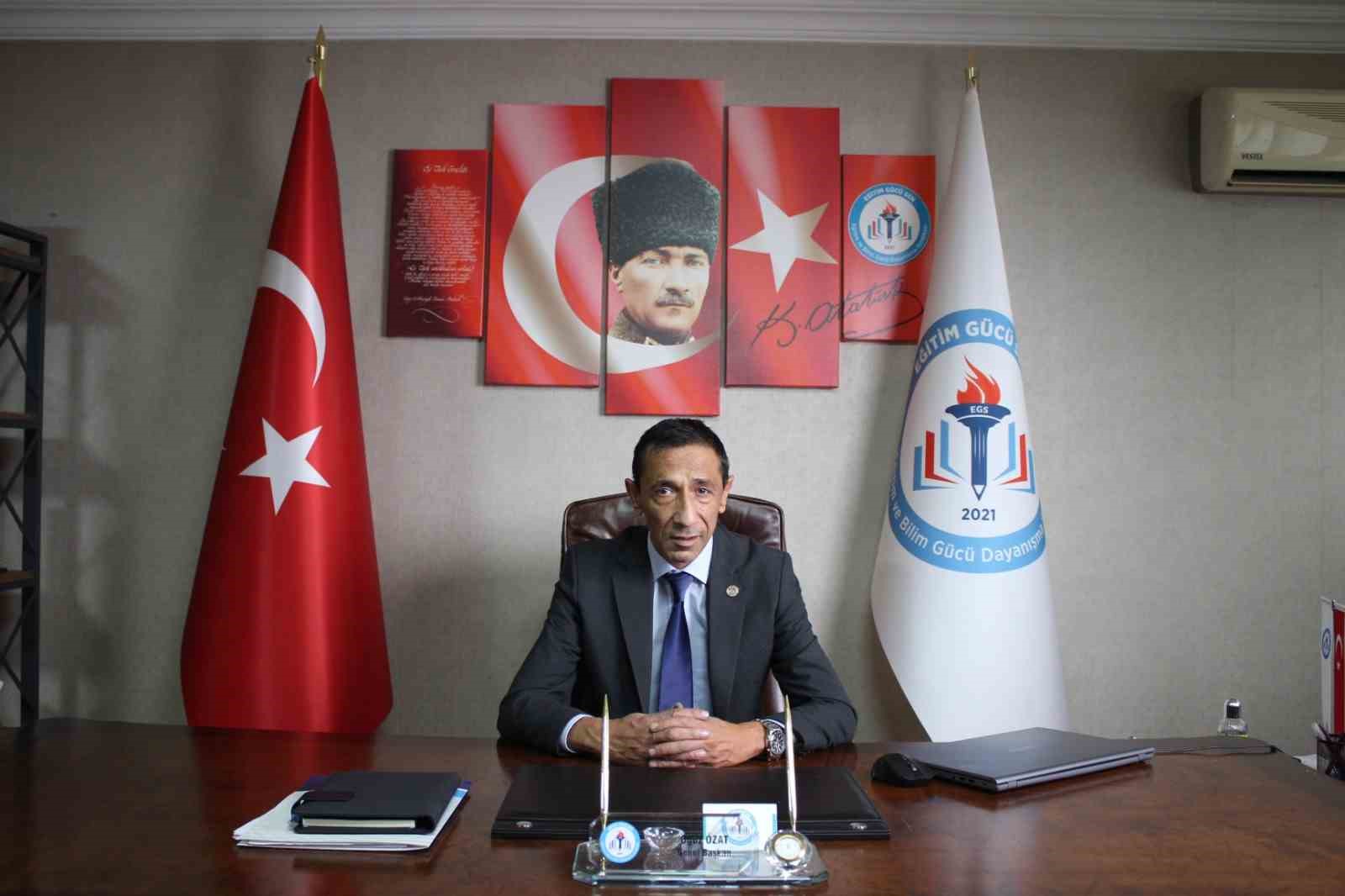 Eğitim Gücü-Sen Başkanı Özat: &quot;Bugün yalnızca bir anma değil, çalışma koşullarına duyulan ihtiyacın güçlü bir şekilde dile getirildiği gündür&quot;