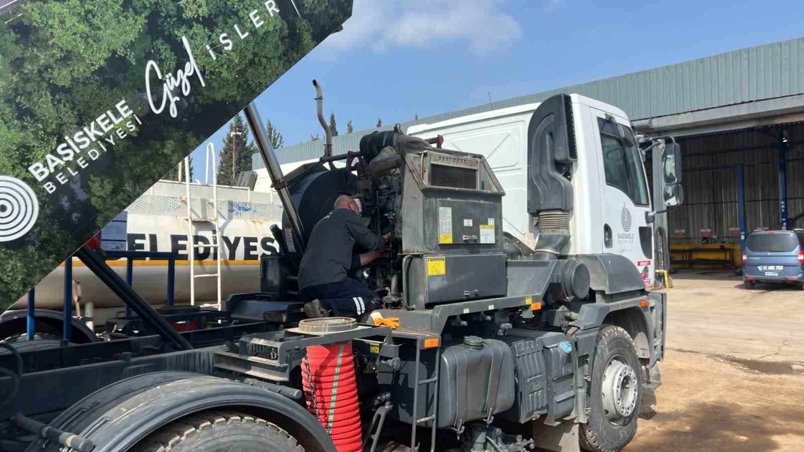 Başiskele’nin hizmet araçlarına periyodik bakım ve onarım
