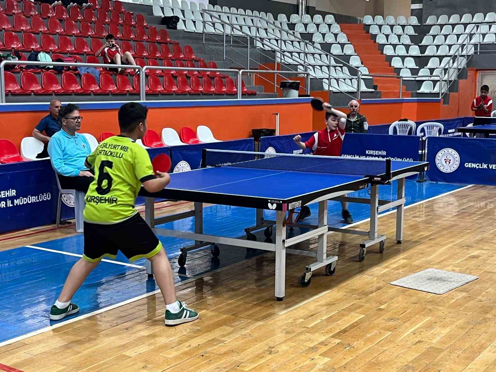 Okullararası Küçükler Masa Tenisi Grup Yarışmaları’nda şampiyon Kırşehir oldu