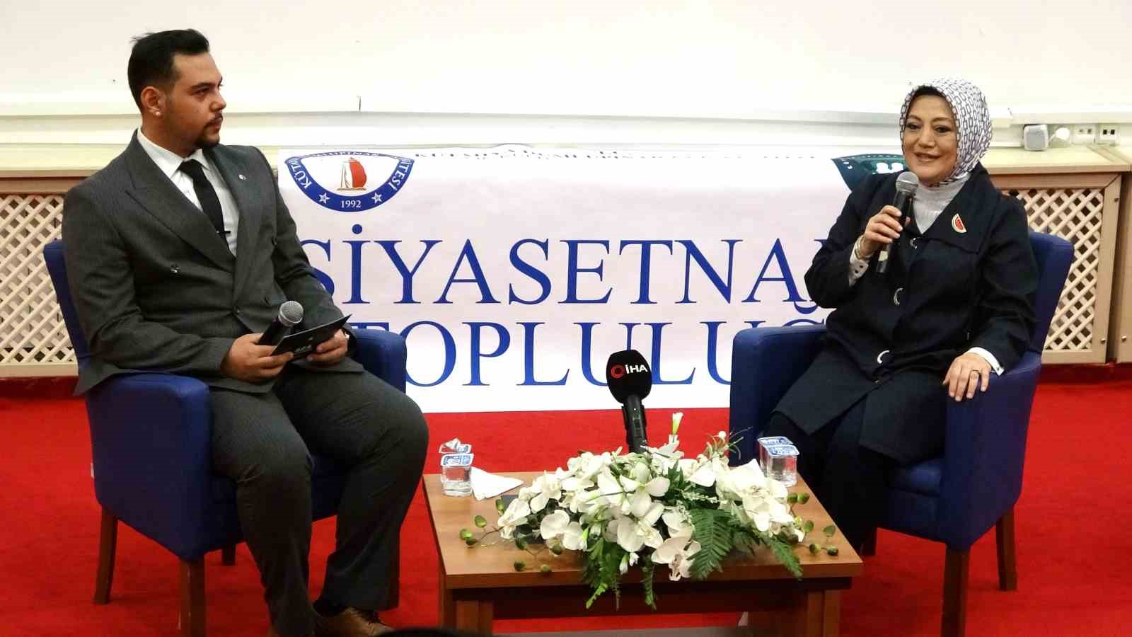 Başkan Ceyda Çetin Erenler, DPÜ’de "Siyasette Kadın"ın konuğu oldu