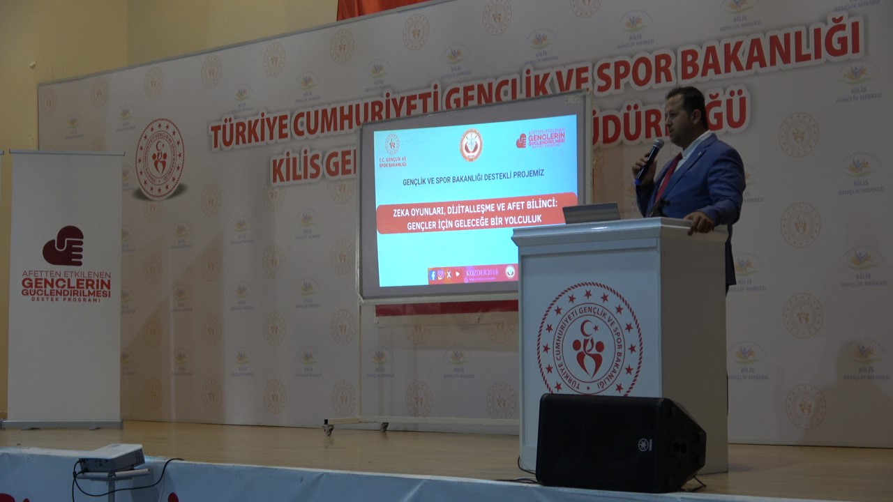 Kilis’te depremzede gençlere yeni beceriler kazandırılıyor