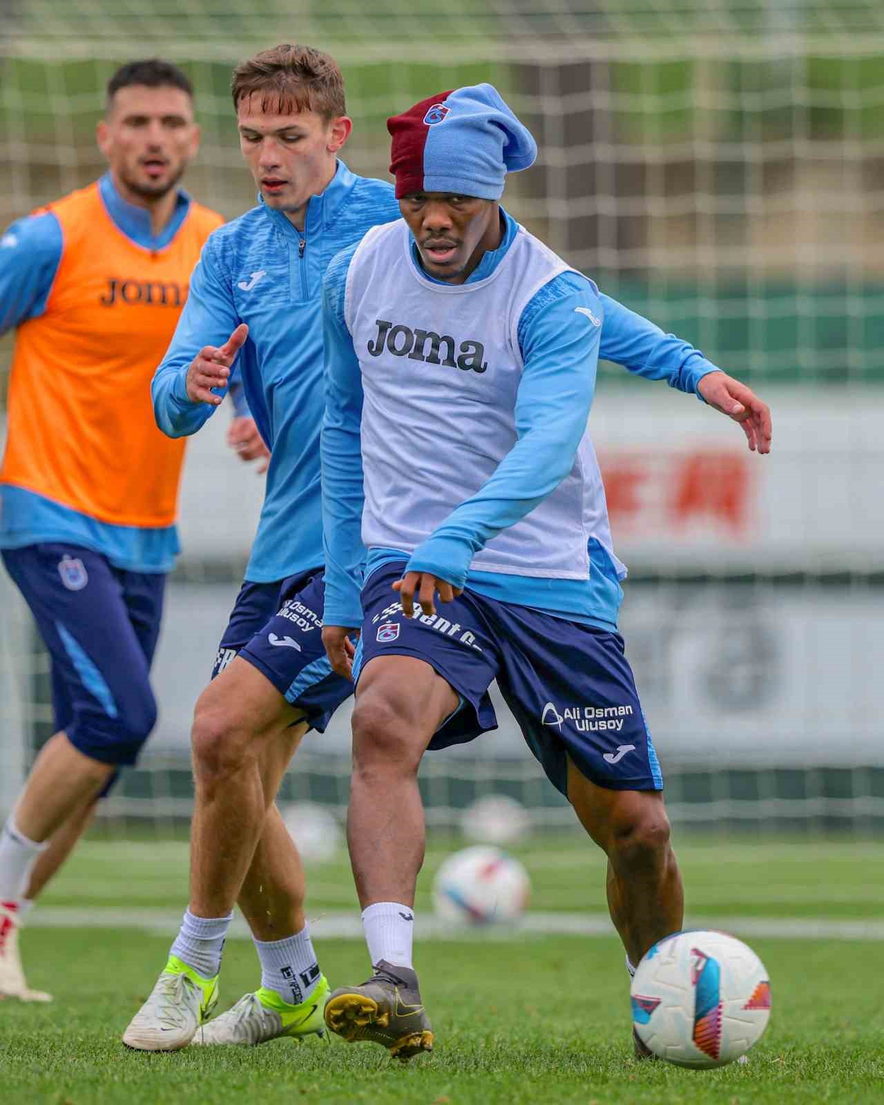 Trabzonspor, Kasımpaşa maçı hazırlıklarına başladı