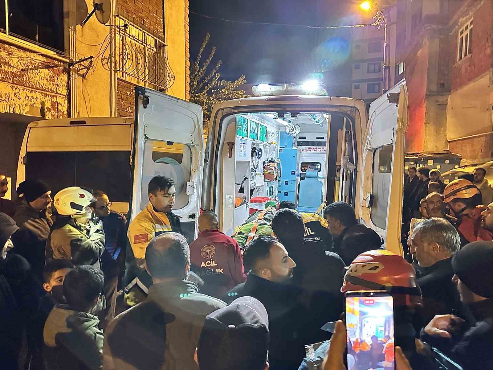 Gider borusunu tamir ederken göçük altında kaldı