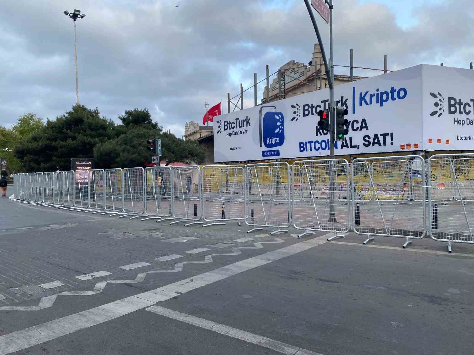 1 Mayıs kutlamaları öncesi Kadıköy’de yoğun güvenlik önlemi
