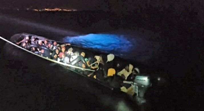 Aydın’da 40 düzensiz göçmen kurtarıldı