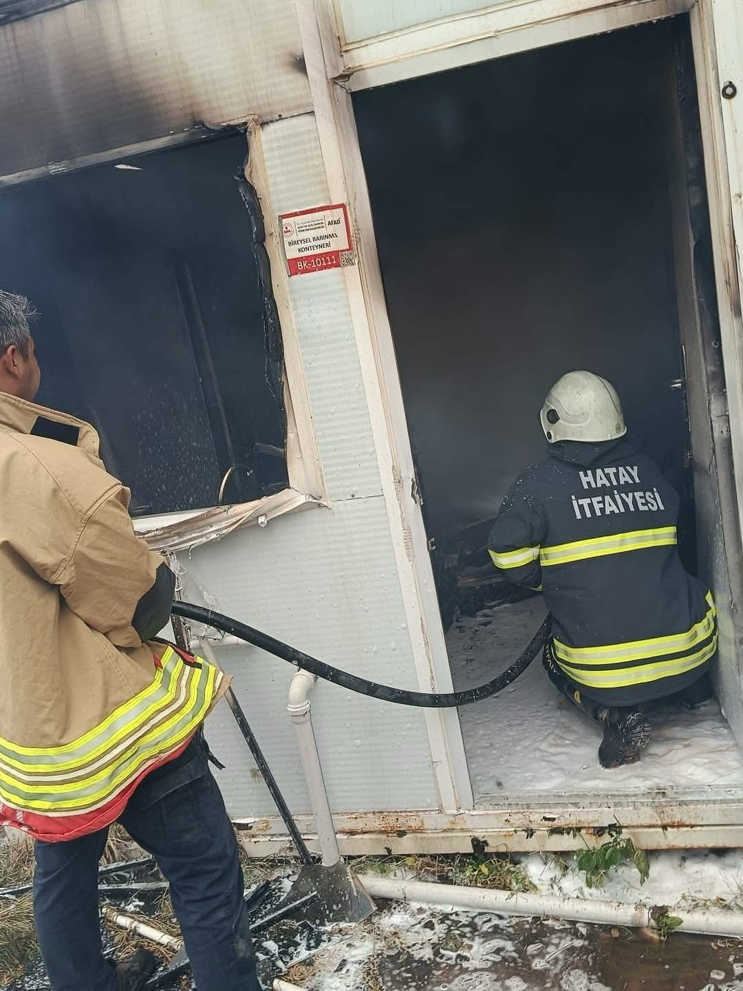 Kırıkhan&rsquo;da konteyner yangını
