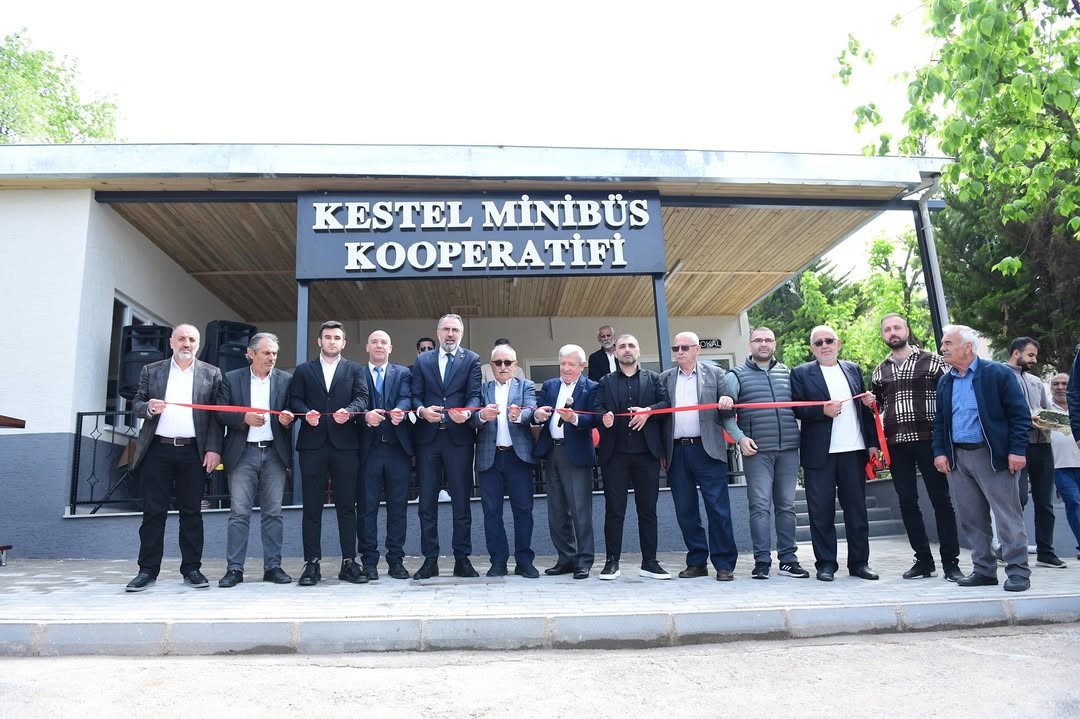 Kestel Minibüs Kooperatifi yeni yüzüyle hizmete açıldı
