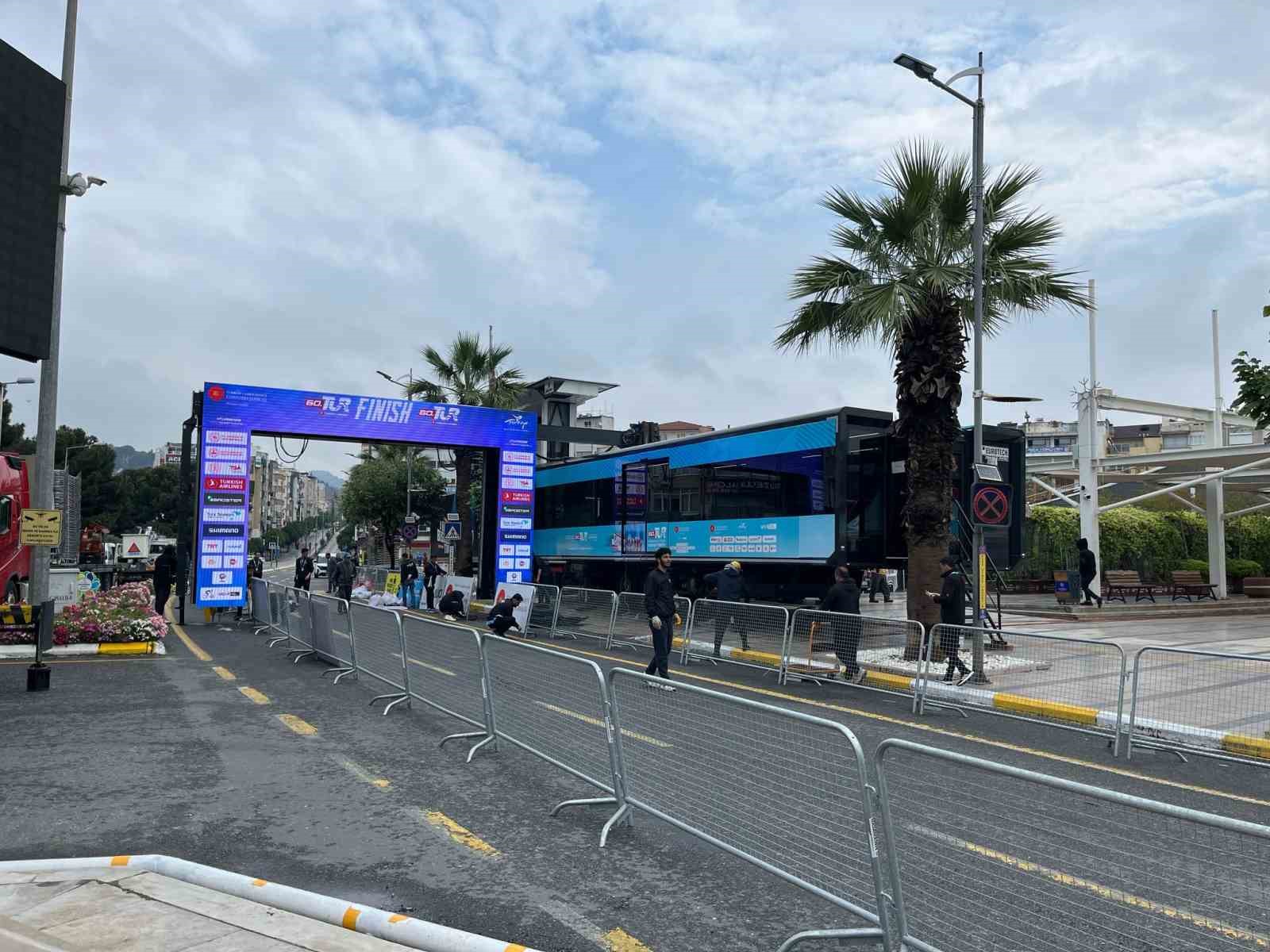 60. Cumhurbaşkanlığı Türkiye Bisiklet Turu’nda Marmaris - Aydın Etabı iptal edildi
