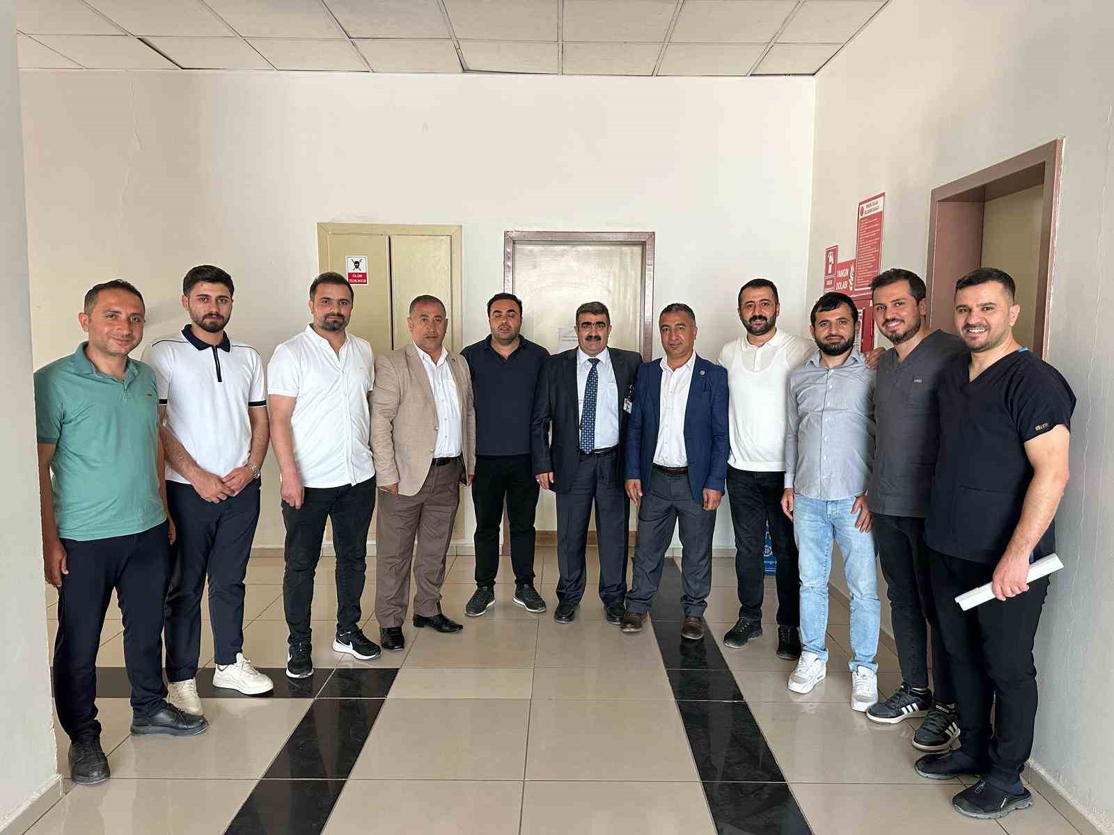 Sağlık-Sen temsilcisi Silopi Devlet Hastanesi’nde sağlık personeli ile bir araya geldi
