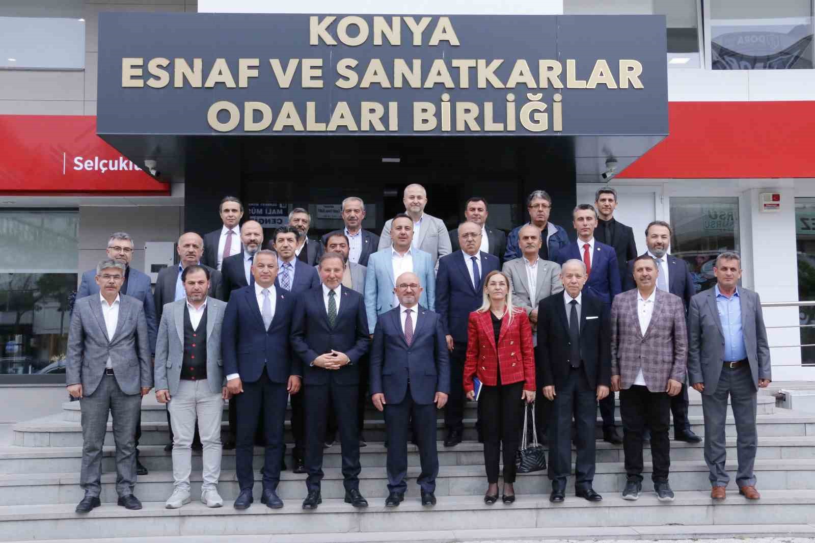 TSE Başkanı Şahin’in oda başkanlarıyla bir araya geldi