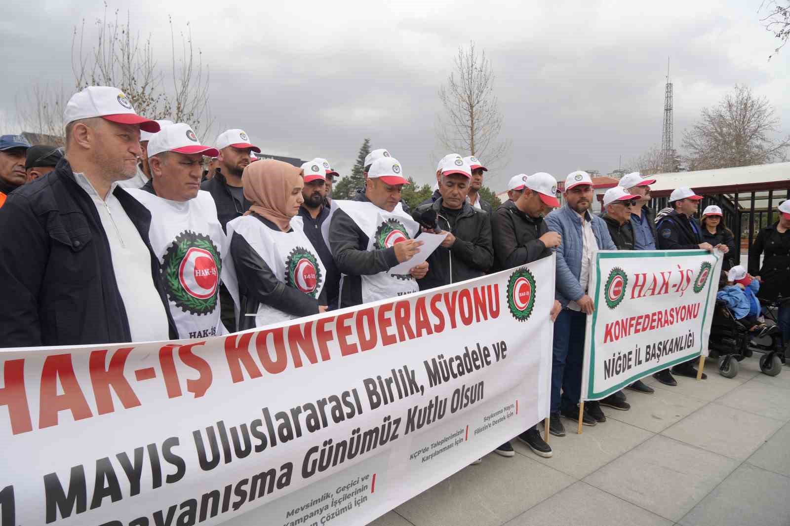 HAK-İŞ Niğde’de 1 Mayıs’ı kutladı: "Emeğin ve emekçinin yanındayız"